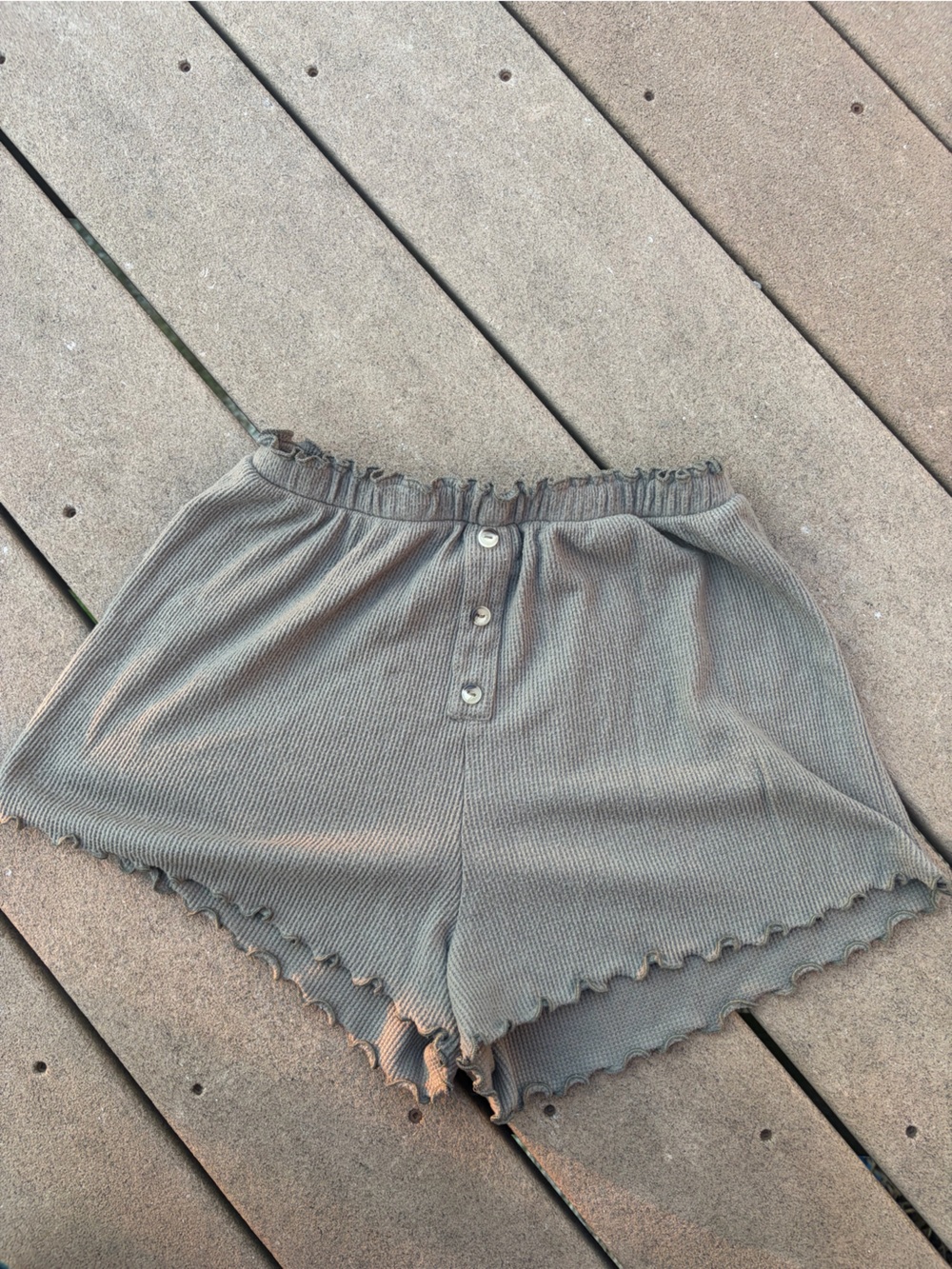 Ribbed Button-Front Lounge Shorts in Olive Green